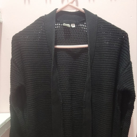 *NWOT* GAP Cardigan Bundle - Picture 2 of 2